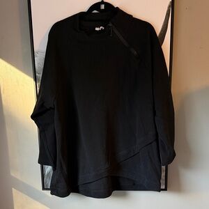 Cable & Gauge Black Knit Top